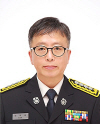 엄재웅